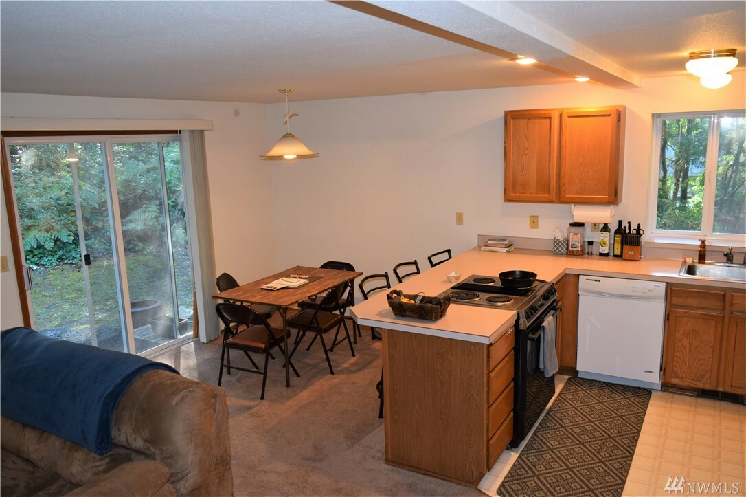 Property Photo:  14204 44th Av Ct NW  WA 98332 