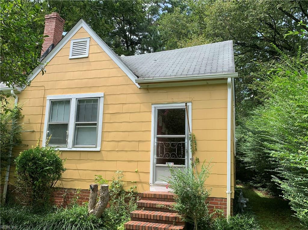 Property Photo:  410 Pocahontas Street  VA 23185 