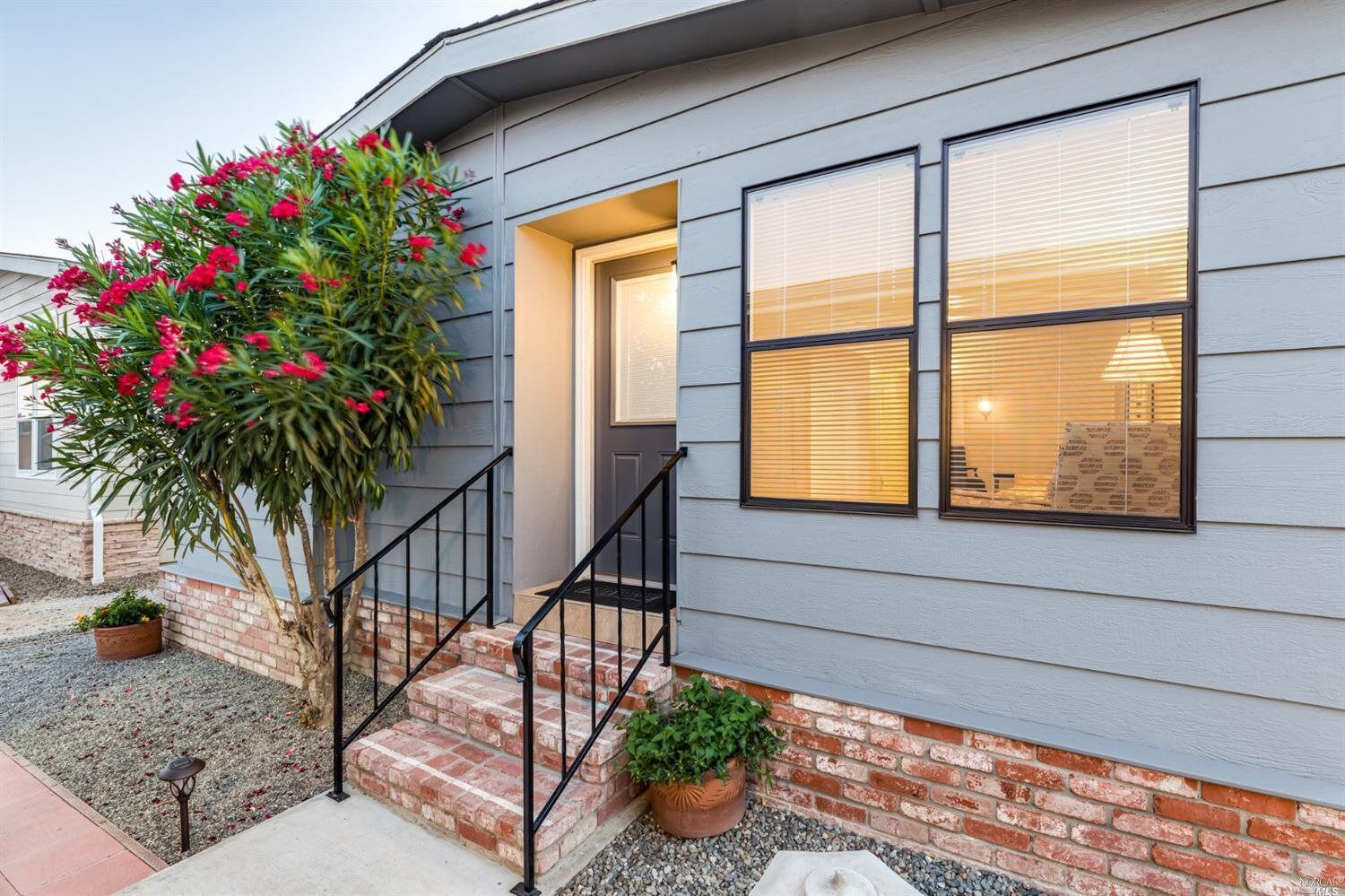 Property Photo: 1945 Piner Road 100 CA 95403