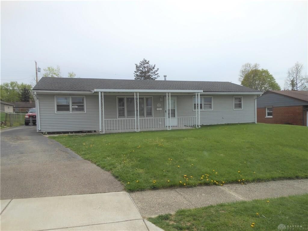 Property Photo: 2902 Vale Drive OH 45420