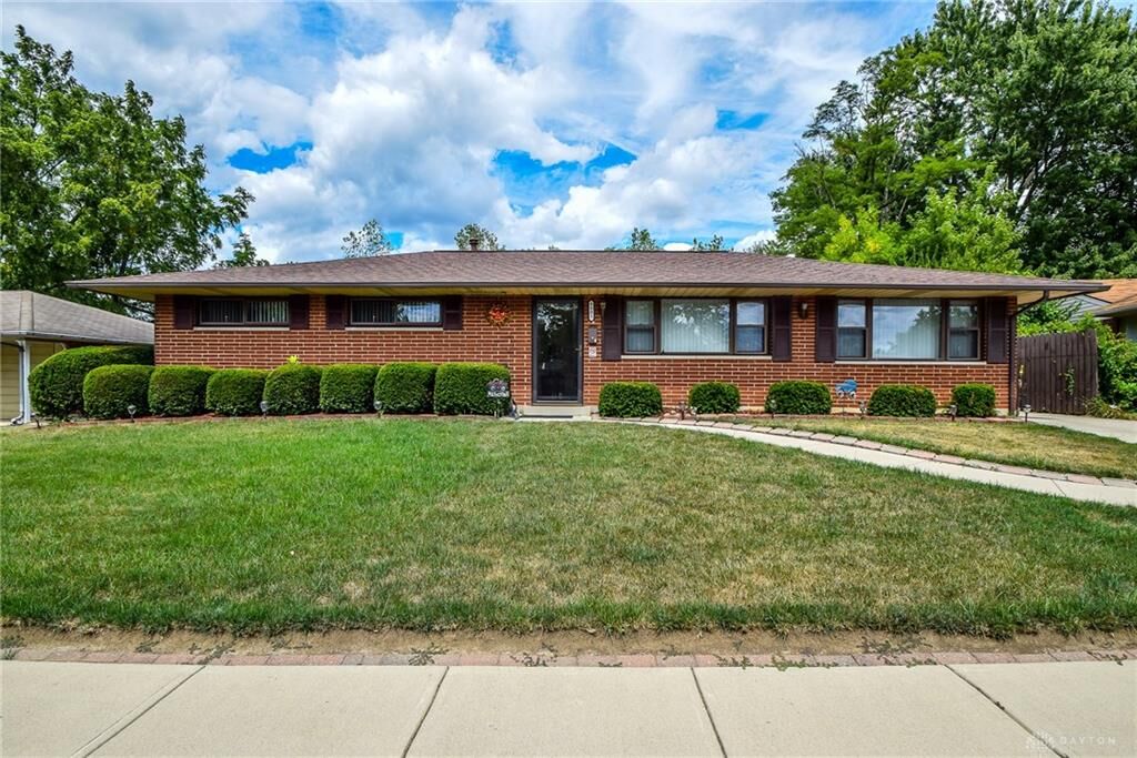 Property Photo: 8001 Blackshear Drive OH 45424