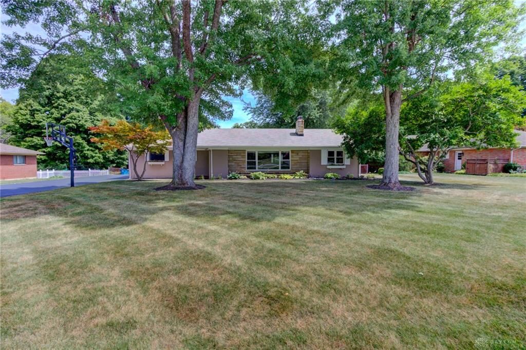 Property Photo:  1142 Geneva Road  OH 45434