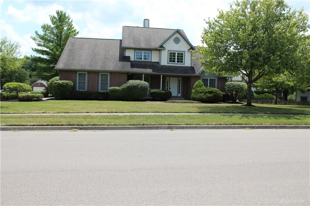 Property Photo: 1149 Pickett Ridge Drive OH 45434