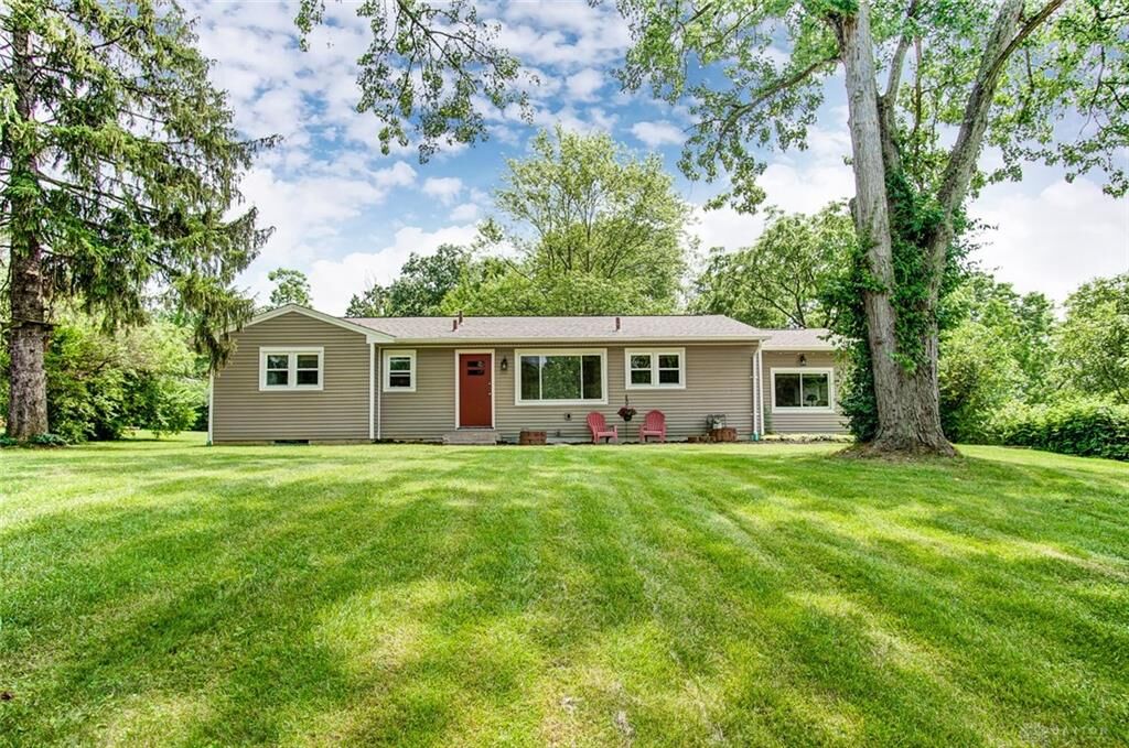 Property Photo:  4200 Lisa Lane  OH 45042 