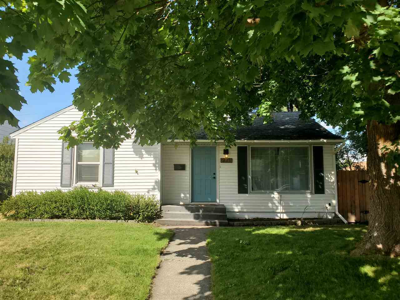 Property Photo: 2308 W Wabash Ave WA 99205
