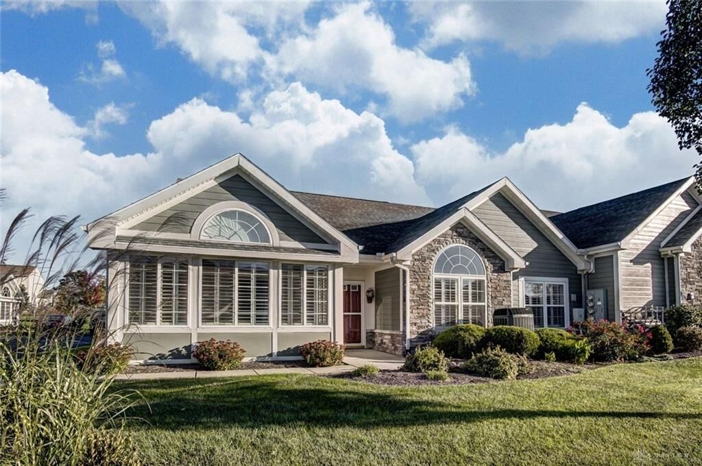 Property Photo: 162 Abbey Drive OH 45066