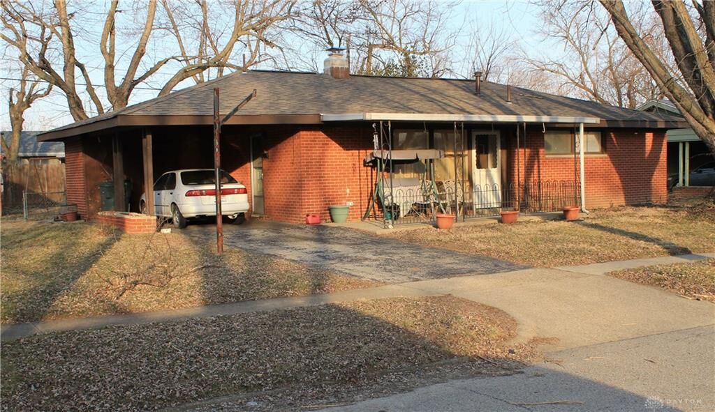 Property Photo: 505 Crystal Drive OH 45431