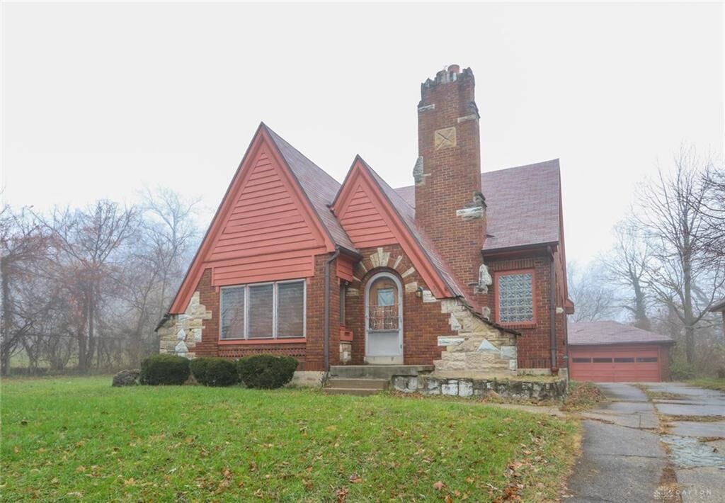 Property Photo:  257 E Melford Avenue  OH 45405 
