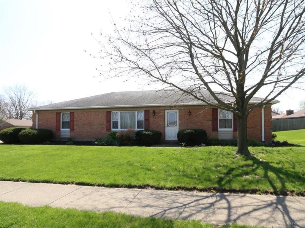 Property Photo: 190 S Tippecanoe Drive OH 45371