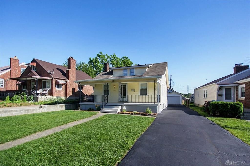 Property Photo: 3421 Wellington Drive OH 45410