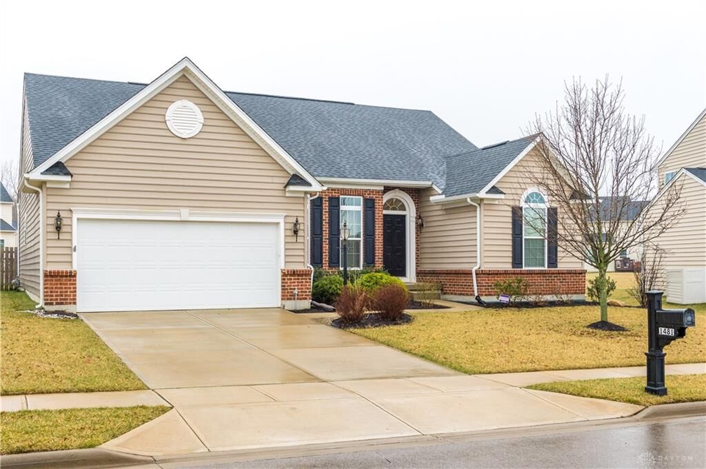 Property Photo: 1481 Artesian Lane OH 45324