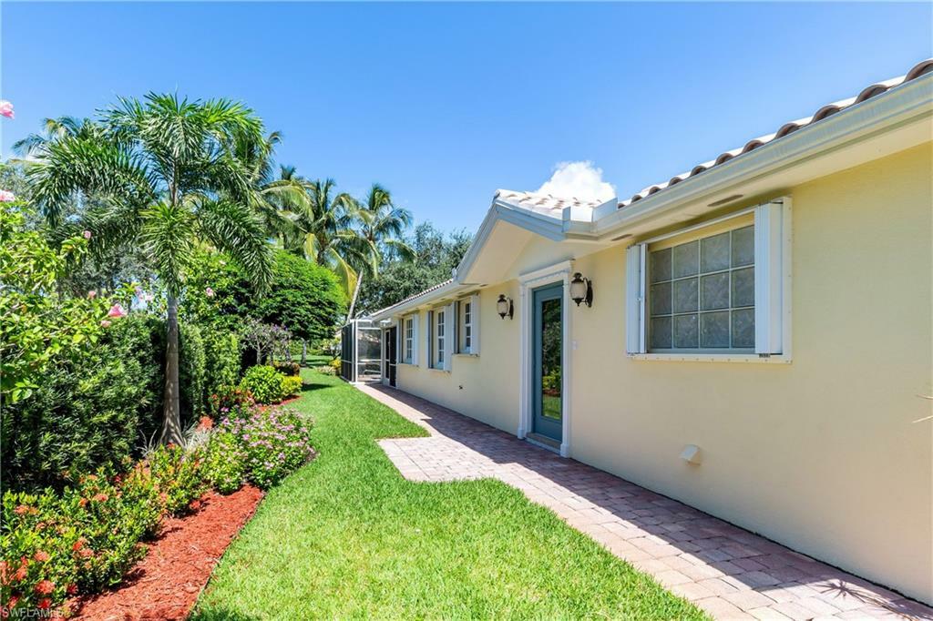 Property Photo: 4703 Maupiti Way FL 34119