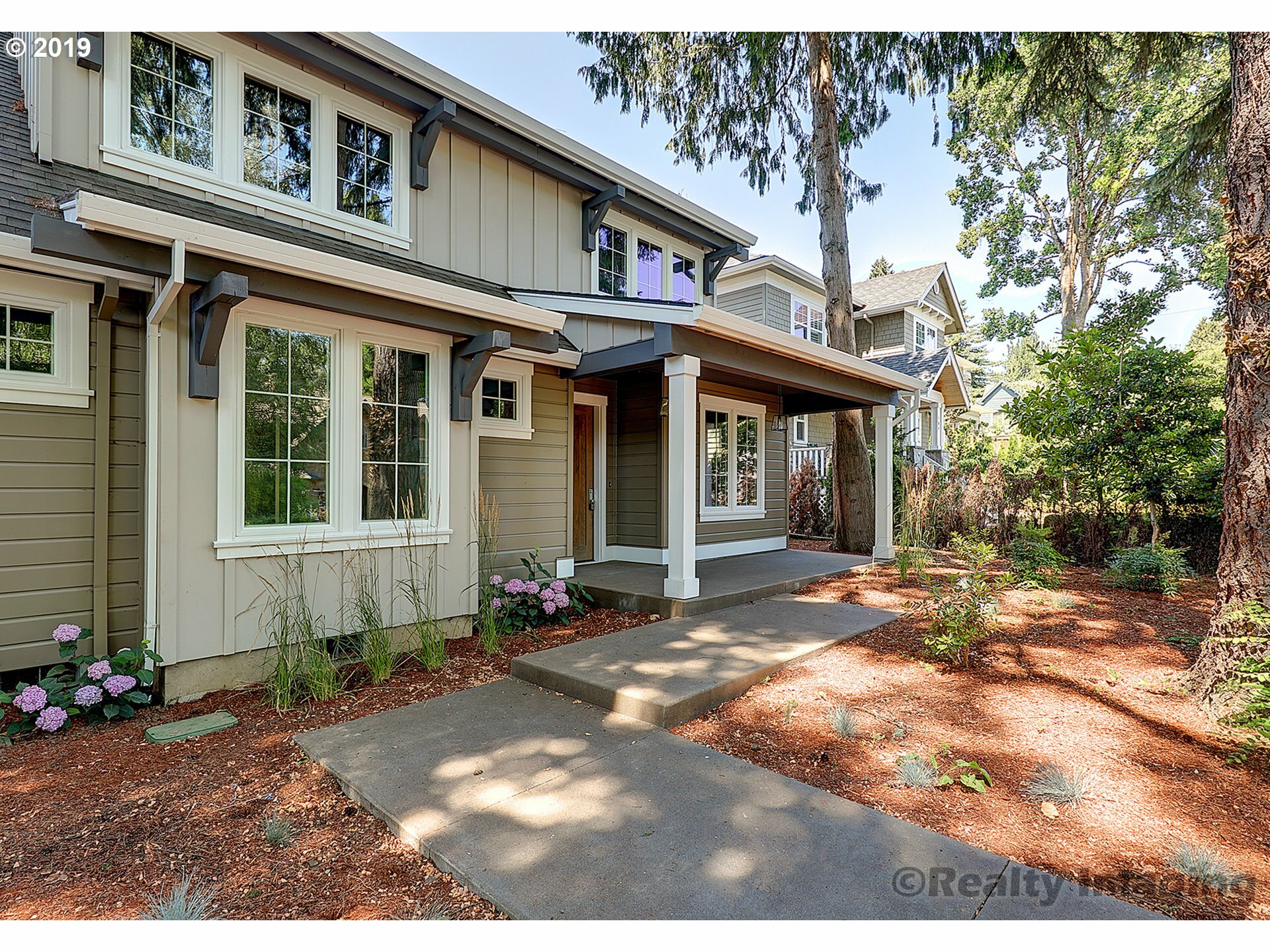 768 7th St  Lake Oswego OR 97034 photo