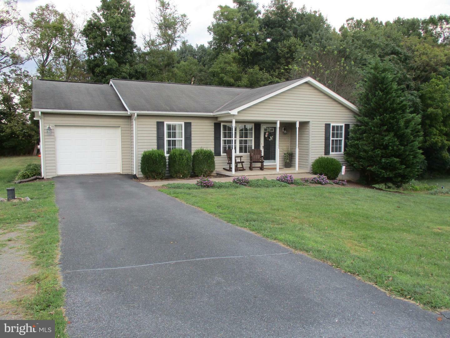 Property Photo:  112 Calebs Pointe North  WV 25403 