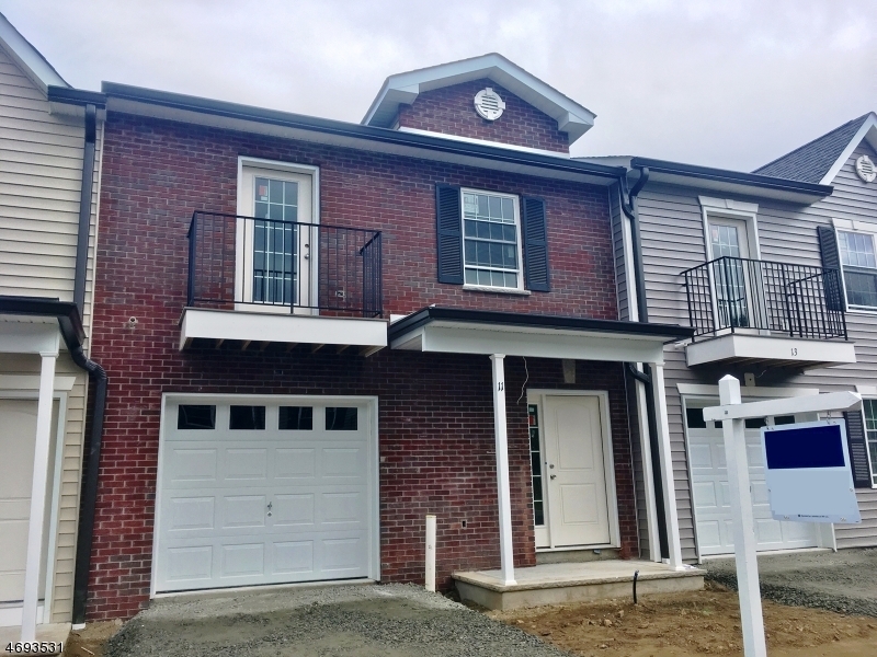 Property Photo: 10 Gregg Ct NJ 07860