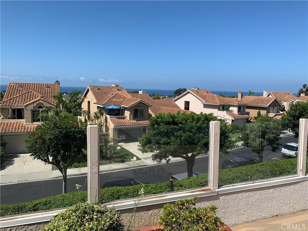 Property Photo: 31 Regatta Way CA 92629