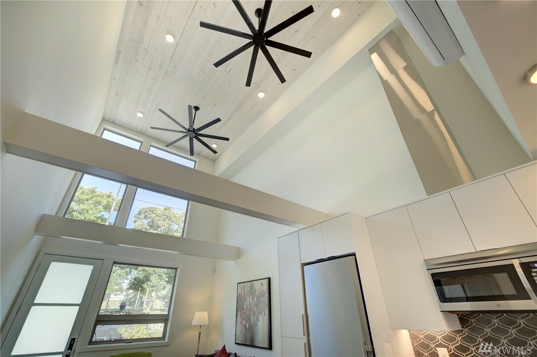 Property Photo: 2615 NW 60th St WA 98107