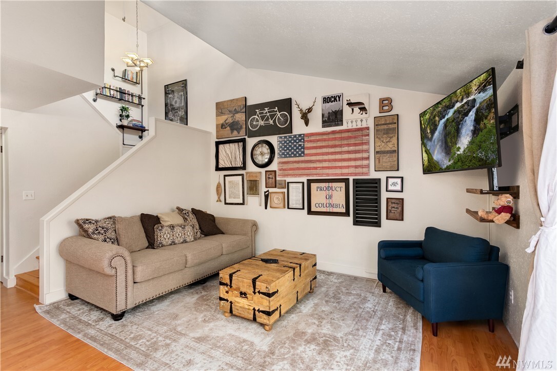 Property Photo: 15929 3rd Place SW A WA 98166
