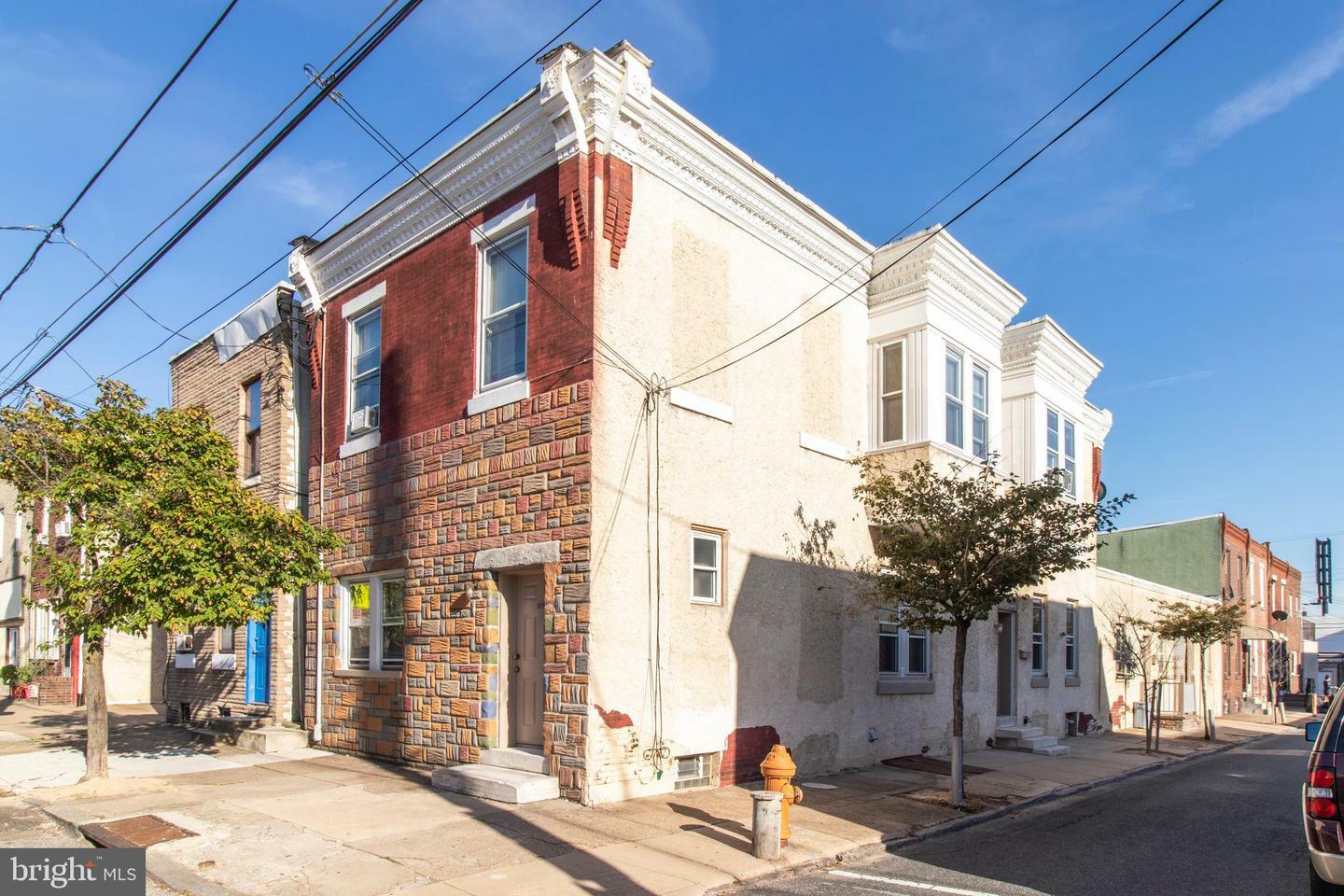 Property Photo: 2855 E Thompson Street PA 19134