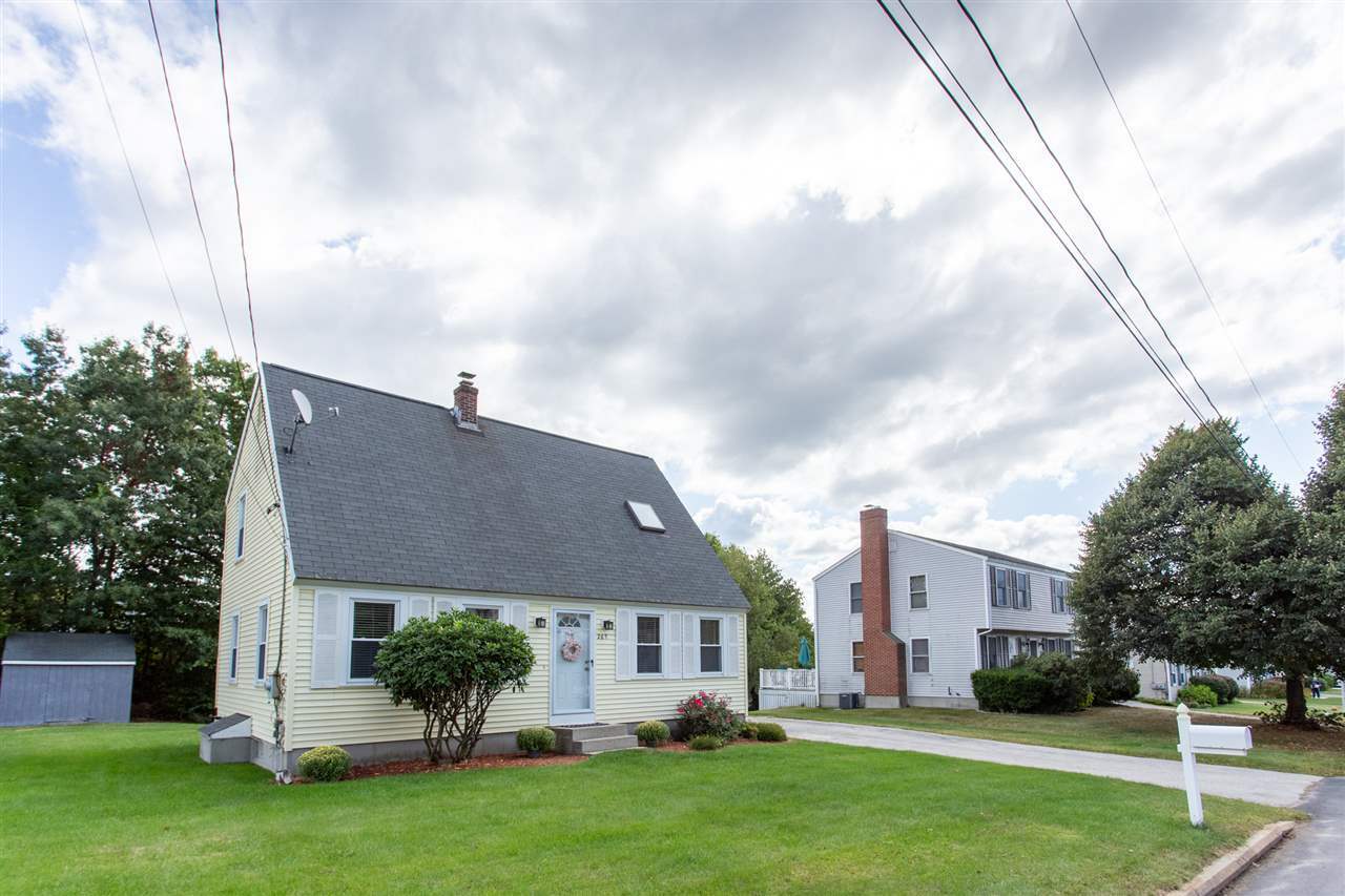 Property Photo:  265 Pinebrook Place  NH 03109 