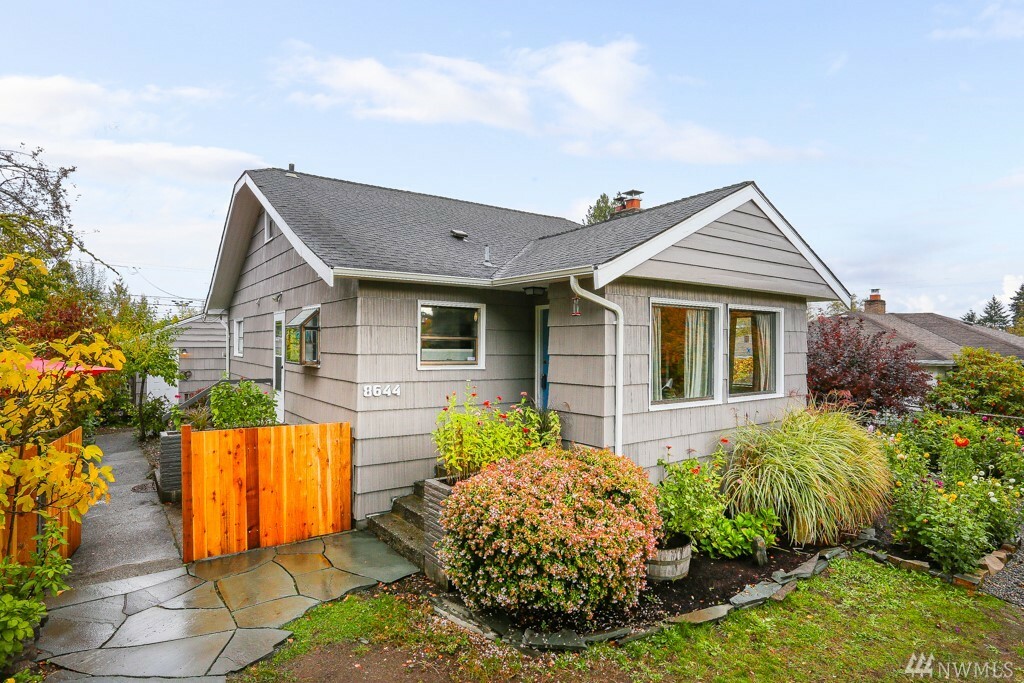 Property Photo:  8644 30th Ave SW  WA 98126 