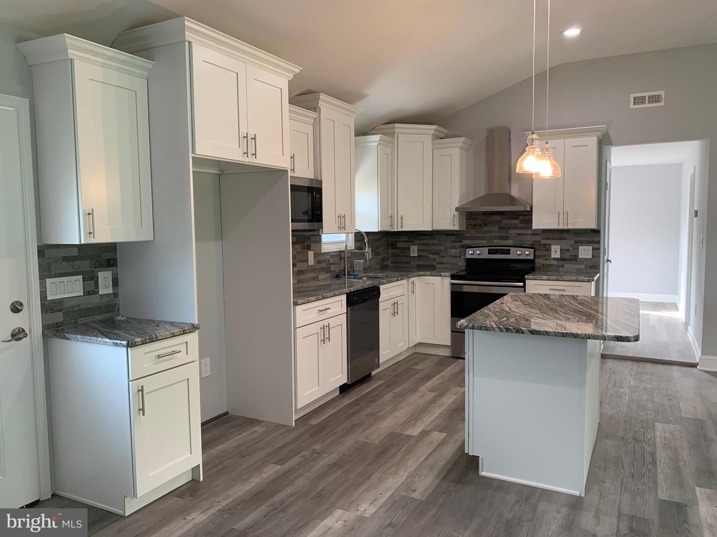 Property Photo:  70 Gaping Rock Road  PA 19057 
