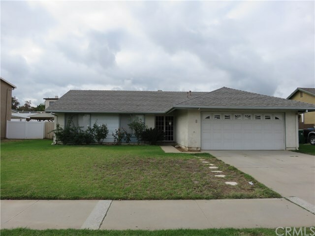 Property Photo:  1132 W Citron Street  CA 92882 