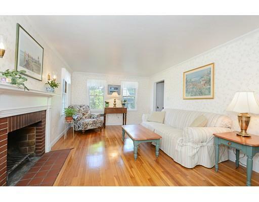 Property Photo:  10 Trinity Ave  MA 01605 