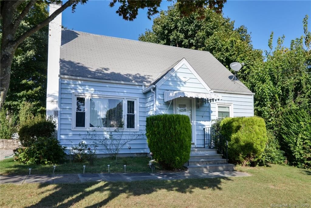 Property Photo:  43 Rosemary Drive  CT 06606 