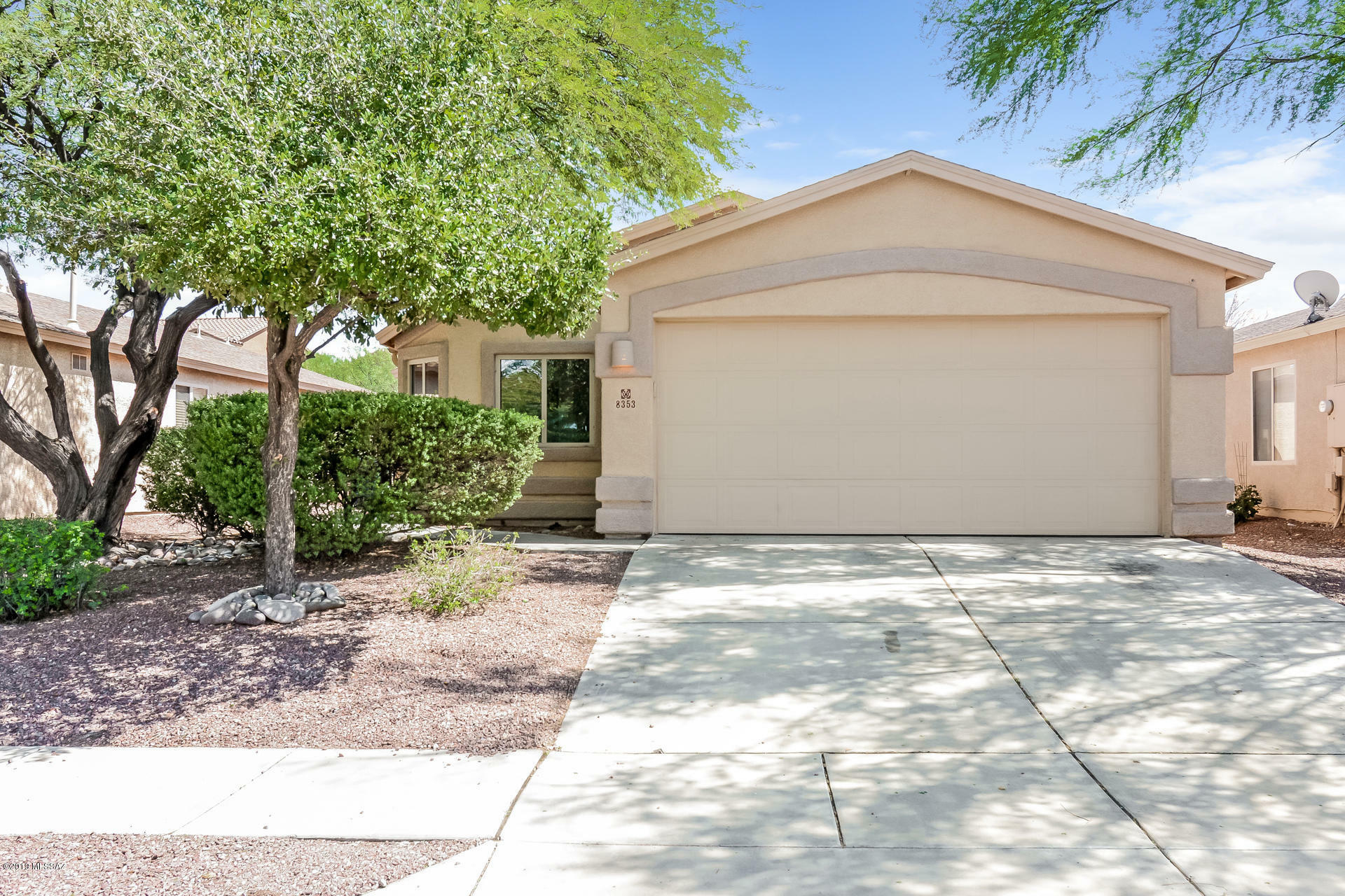 Property Photo: 8353 S Bainbridge Road AZ 85747