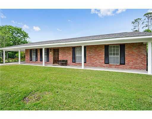 Property Photo:  239 Victoria Street  MS 39520 