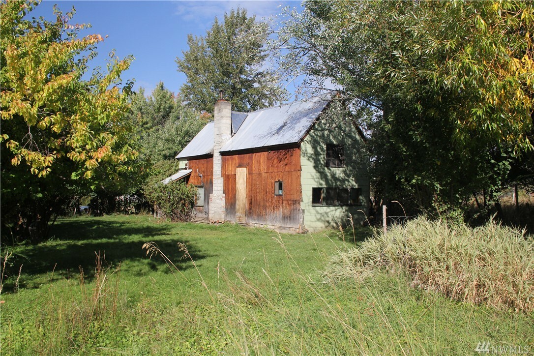 Property Photo:  23 Aspen Lane Rd  WA 98862 