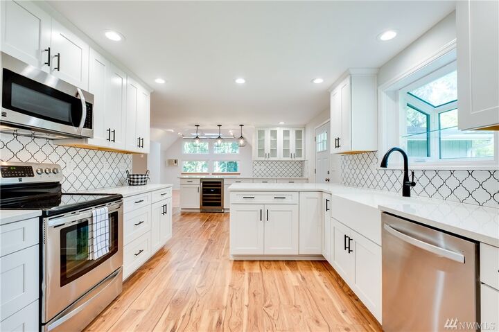 Property Photo:  1818 NW Forest Creek Drive  WA 98383 