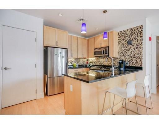 Property Photo: 70 Lincoln St L518 MA 02111