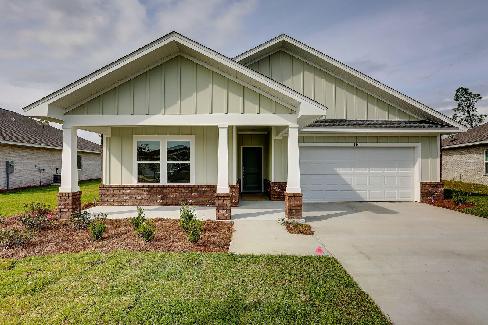 Property Photo: 116 Drew's Lane FL 32405