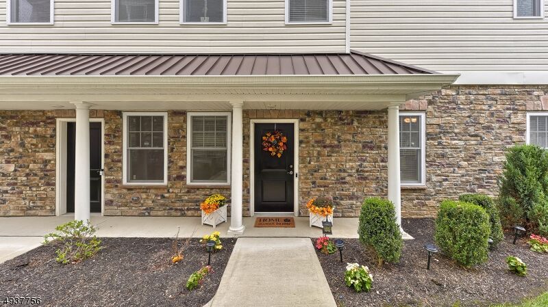 Property Photo: 46 Elston Ct NJ 07420