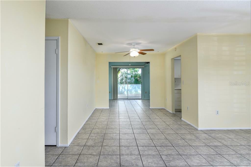 Property Photo:  2436 Constitution Boulevard  FL 34231 