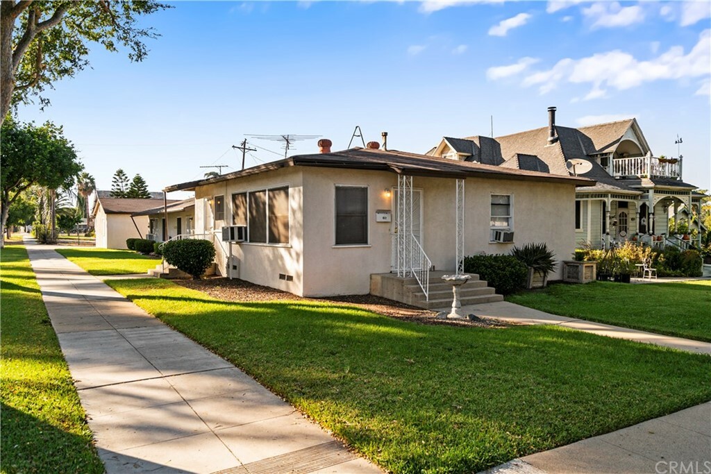 Property Photo:  822 S Howard  CA 92879 