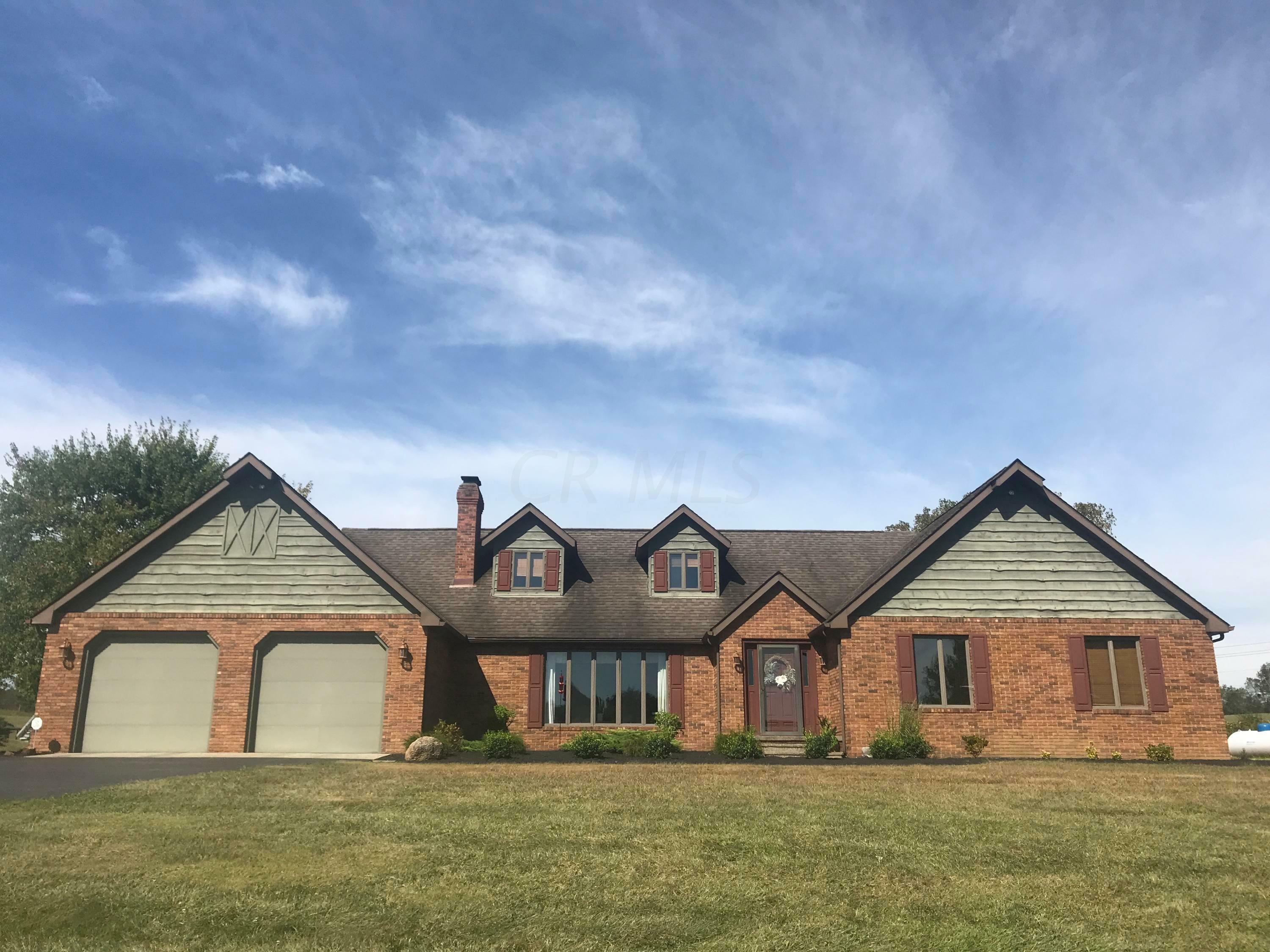 Property Photo:  5599 Fallsburg Road NE  OH 43055 