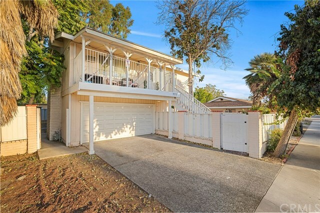 Property Photo:  405 E Shaver Street  CA 92583 