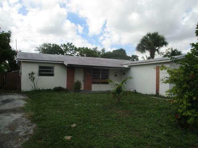 Property Photo:  2624 SW 13 Street  FL 33312 