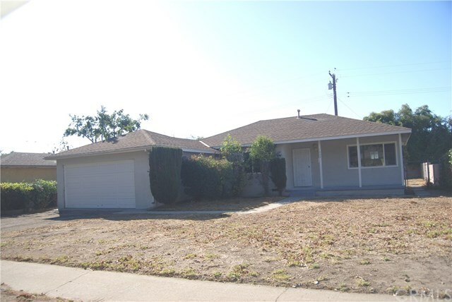 Property Photo: 1533 W Gilbert Street CA 92411