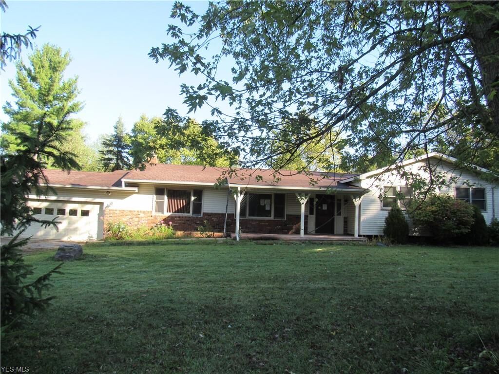 Property Photo: 10116 Pekin Road OH 44065