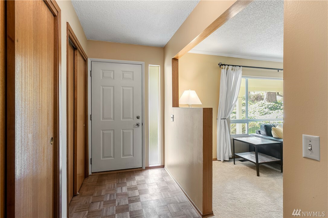 Property Photo:  16404 SE 135th St  WA 98059 