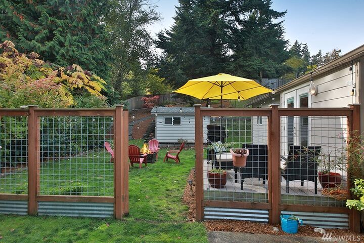 Property Photo:  837  Decker Avenue  WA 98260 