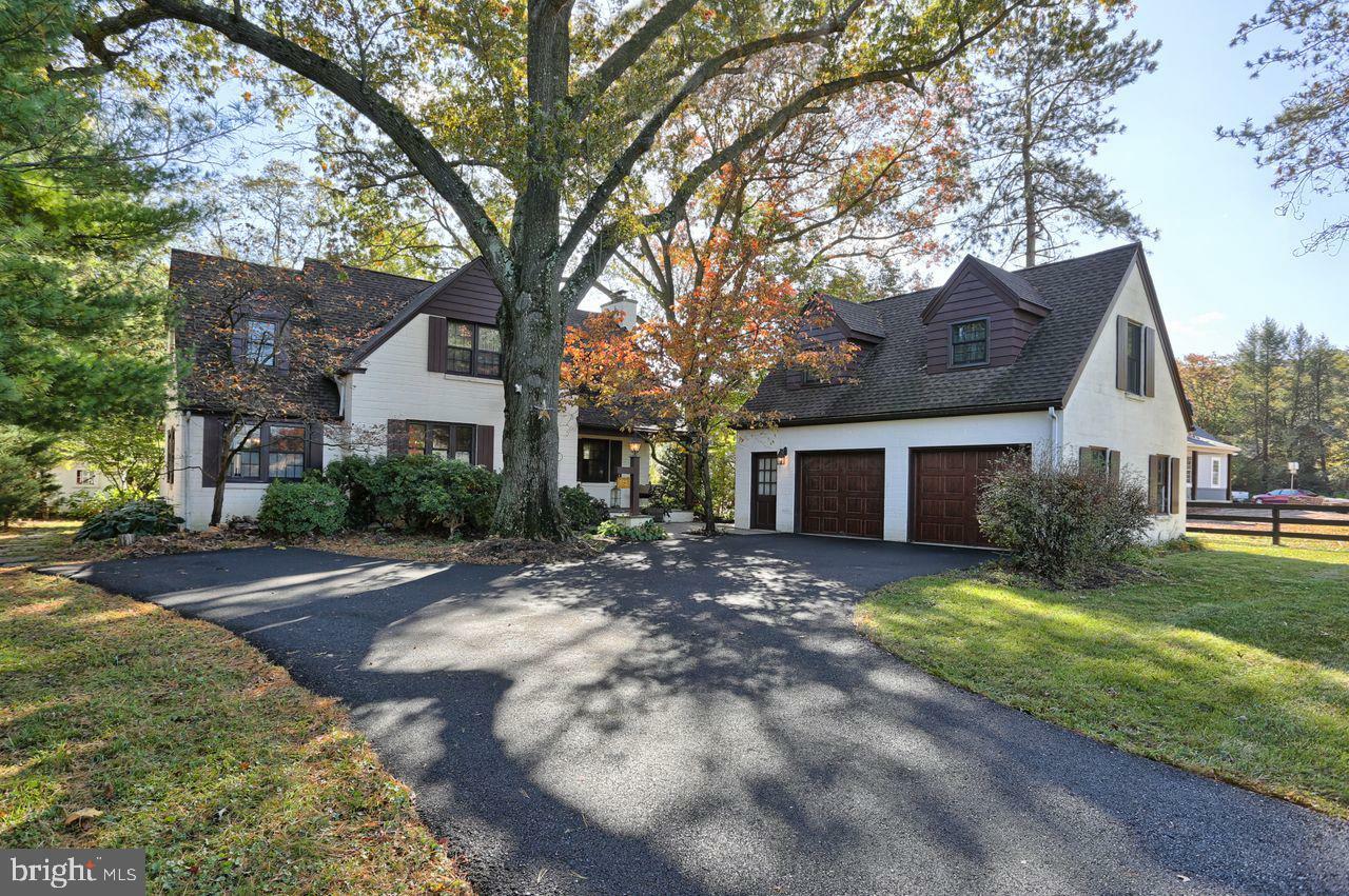 Property Photo:  581 Sand Hill Road  PA 17033 