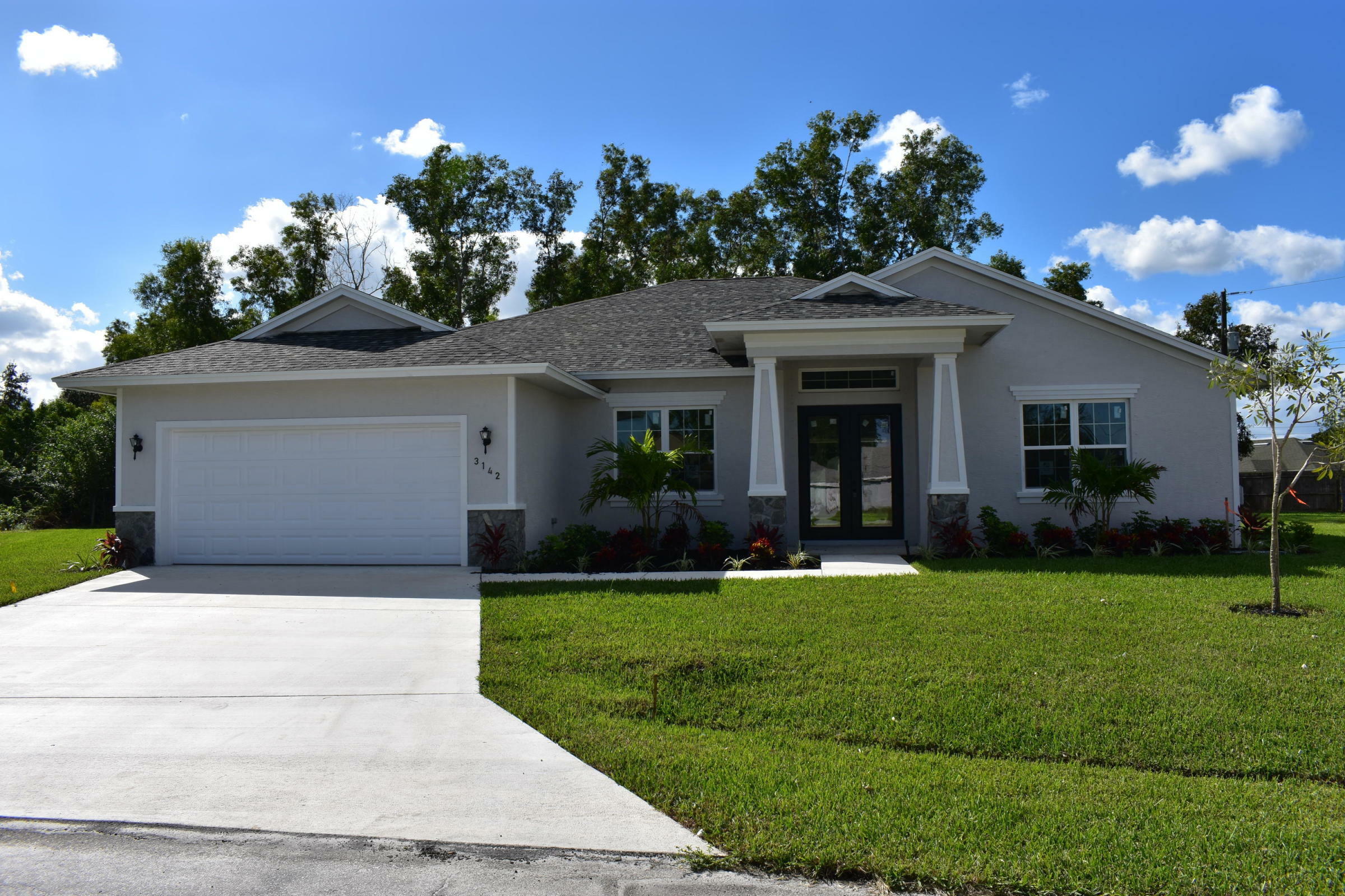 2489 SE Summit SW Street  Port Saint Lucie FL 34984 photo