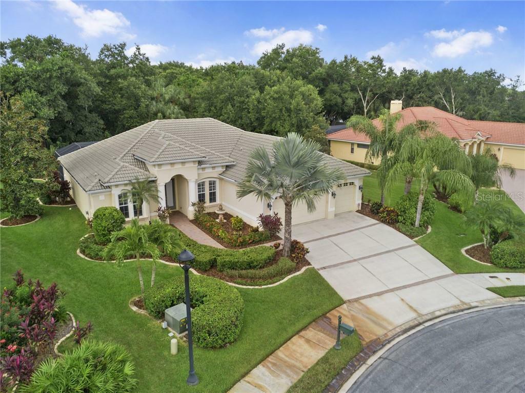 Property Photo: 12114 Creole Court FL 34219