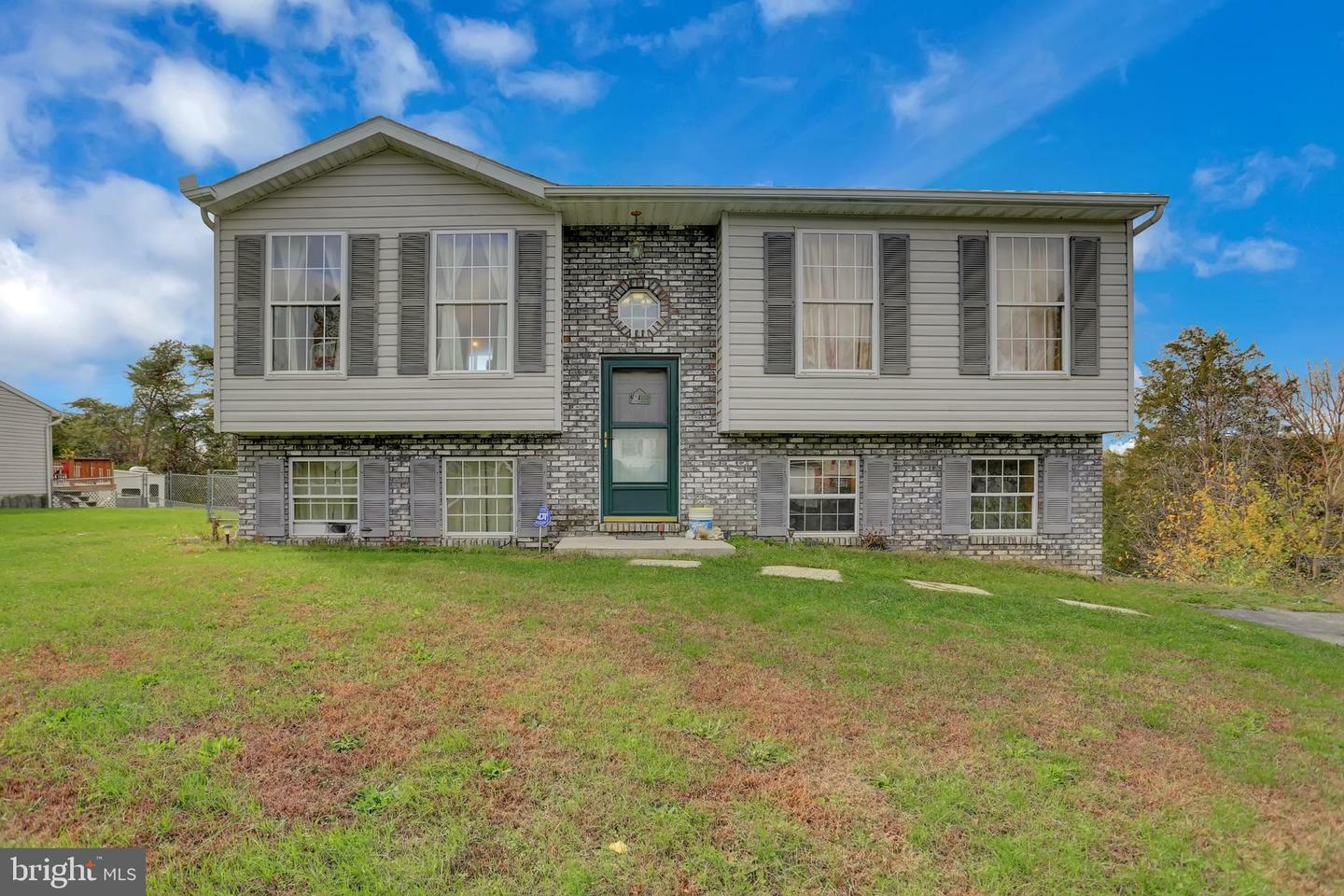 Property Photo: 3582 Harold Place PA 17225