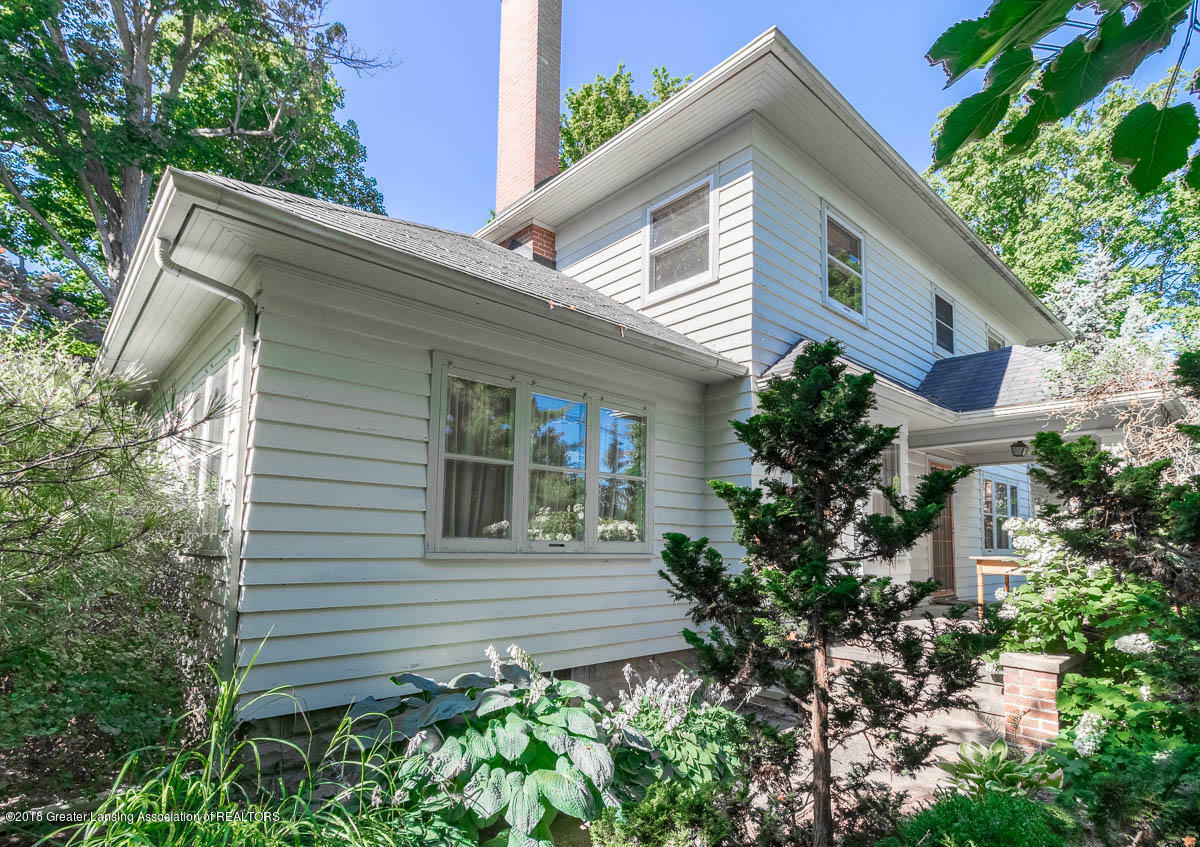 Property Photo:  3601 N Grand River Avenue  MI 48906 